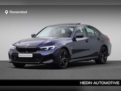 BMW 3-serie - sedan 320e M-Sport Pro | Camera | Hi-Fi | Schuifdak | Driving Assistant |