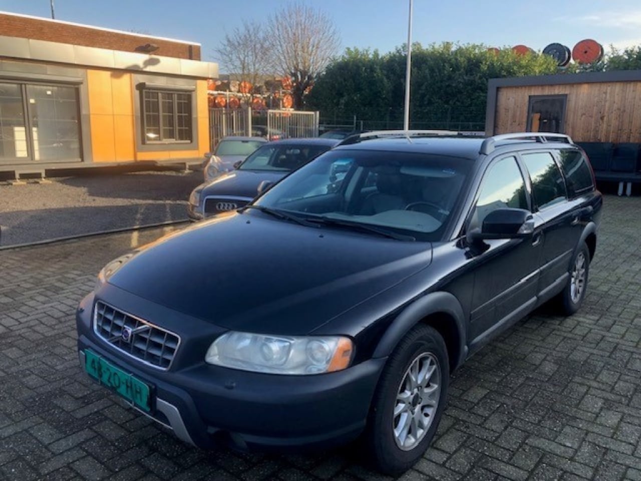 Volvo XC70 - XC 70 CROSS COUNTRY D5 PRACHTAUTO!!!! - AutoWereld.nl