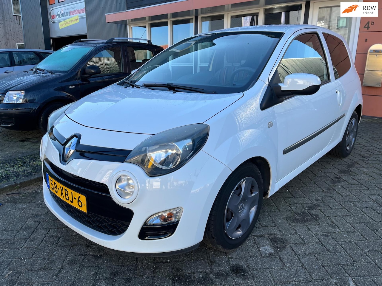 Renault Twingo - 1.2 16V Collection airco nette auto - AutoWereld.nl