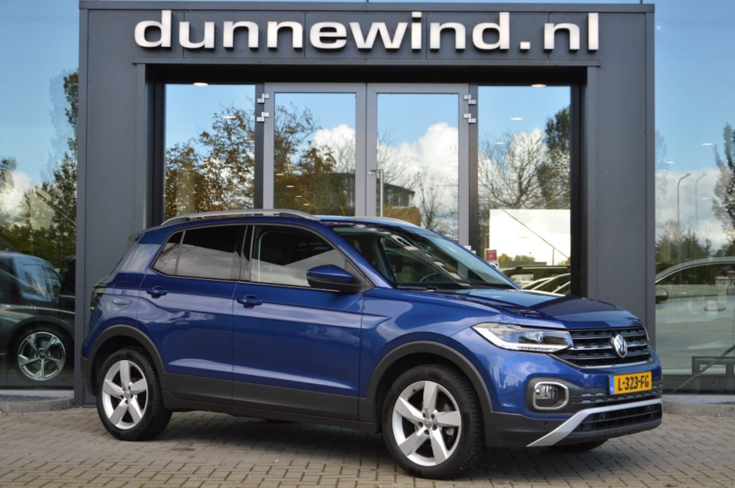 Volkswagen T-Cross - 1.0 TSI STYLE LED*NAVI*CLIMA*CARPLAY*ADAPTIEFCRUISE - AutoWereld.nl