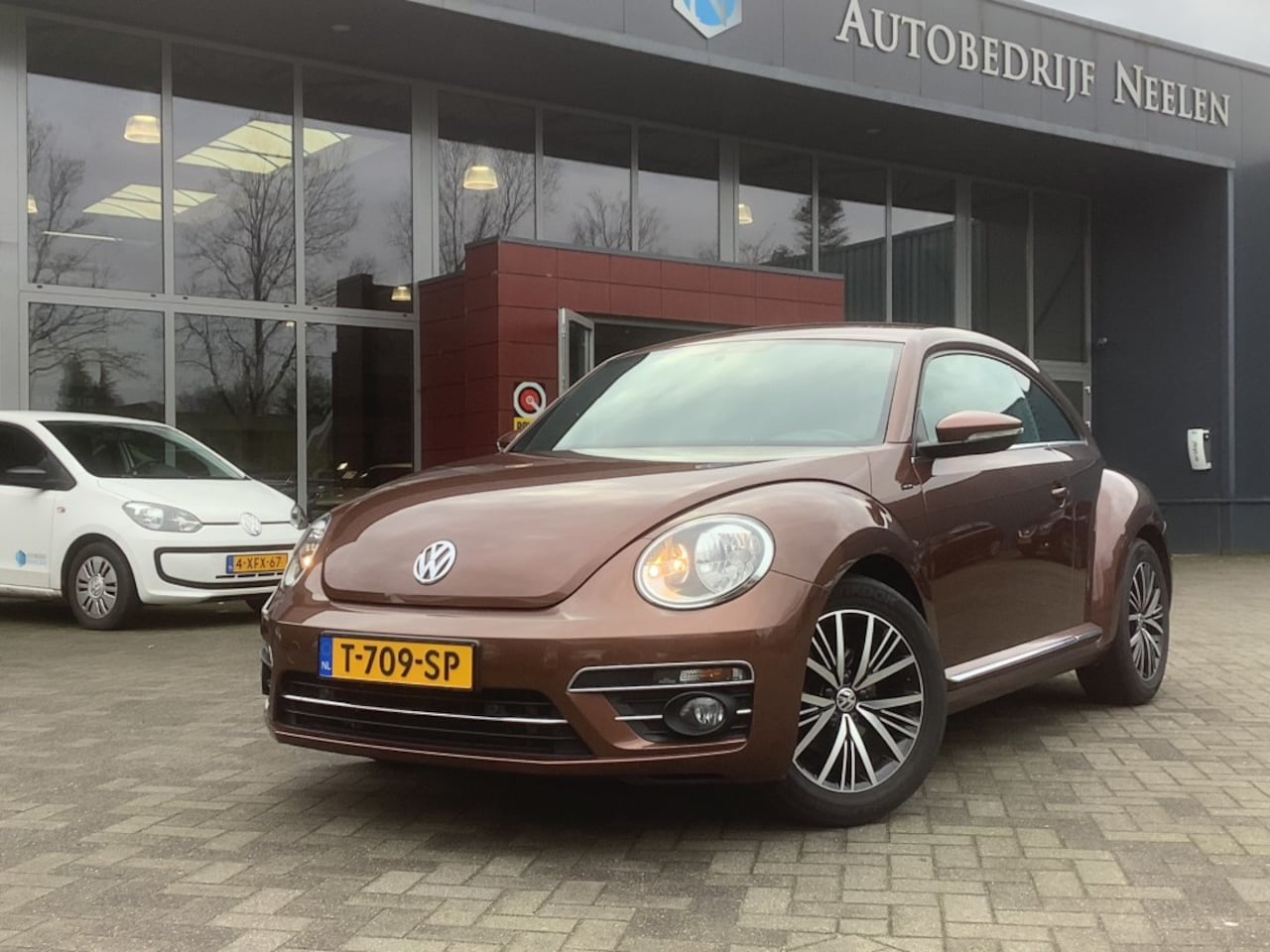 Volkswagen Beetle - 1.4 TSi Allstar Dune I dealer onderhouden - AutoWereld.nl