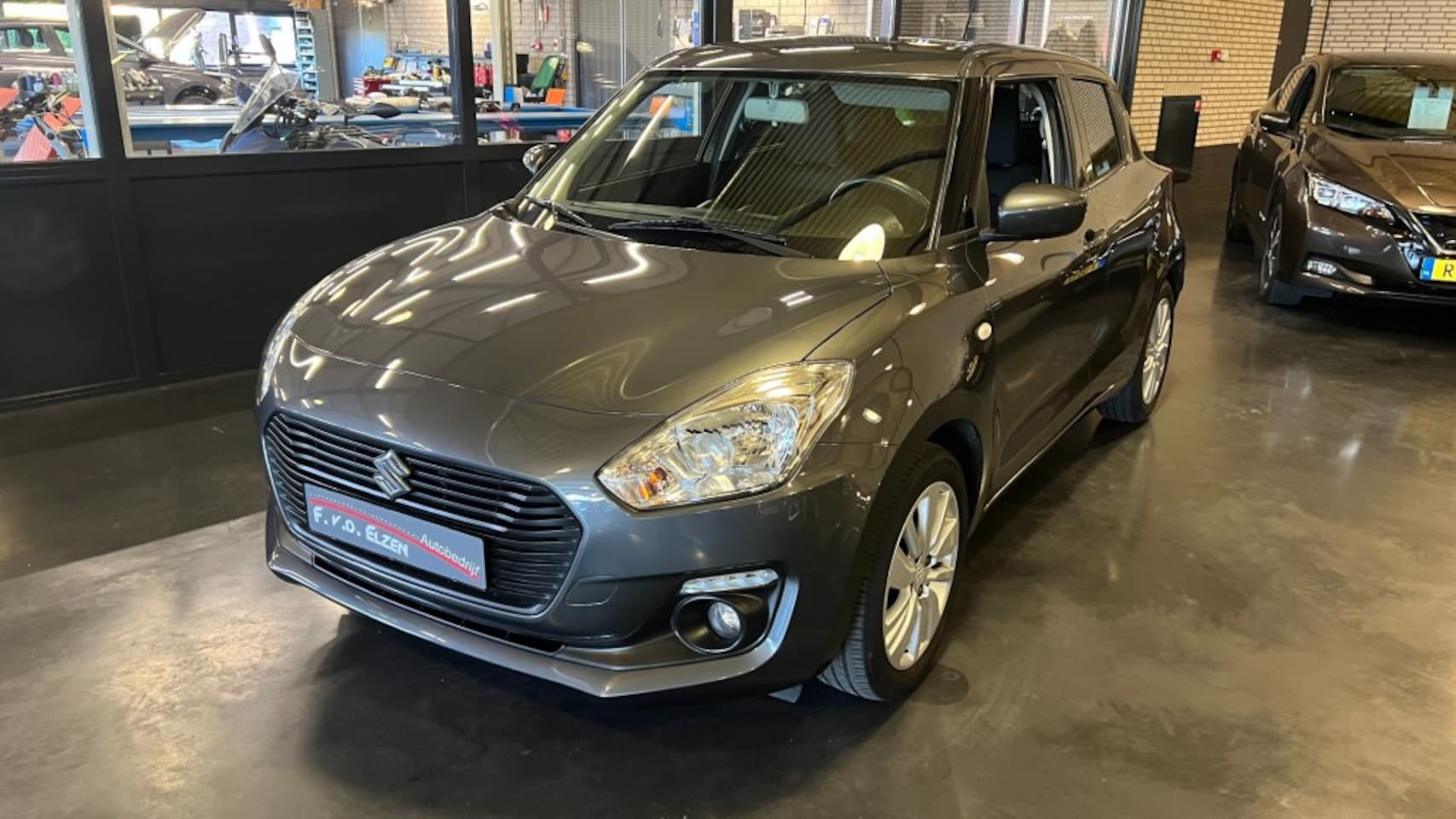 Suzuki Swift - 1.2 SELECT AUTOMAAT - AutoWereld.nl