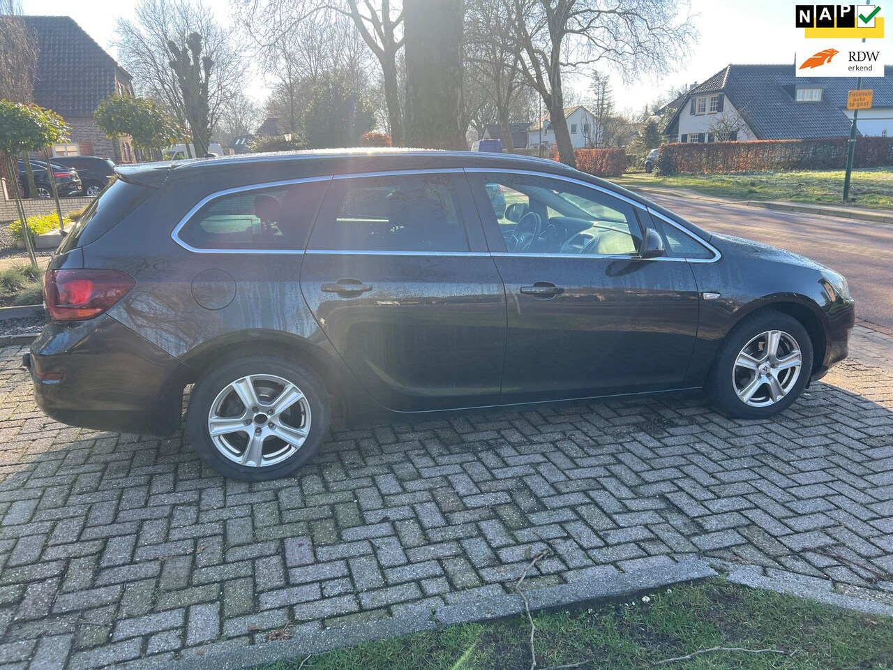 Opel Astra Sports Tourer - 1.4 Turbo Sport 1.4 Turbo Sport - AutoWereld.nl