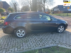 Opel Astra Sports Tourer - 1.4 Turbo Sport