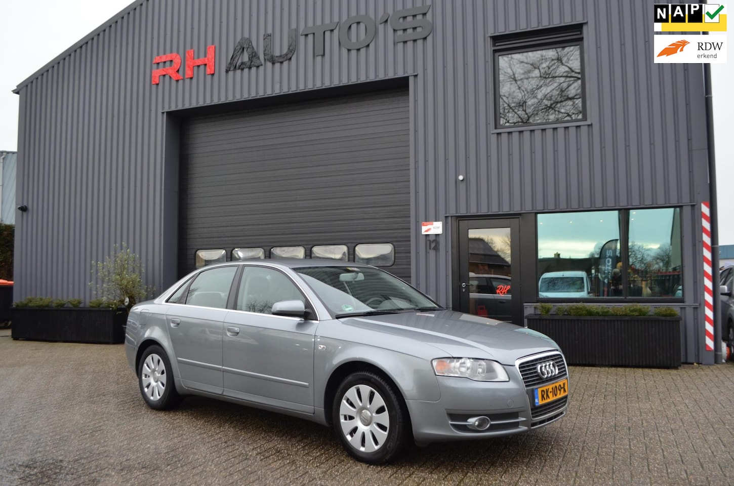 Audi A4 Limousine - 2.0 | Automaat | Zeer nette auto | Clima - AutoWereld.nl