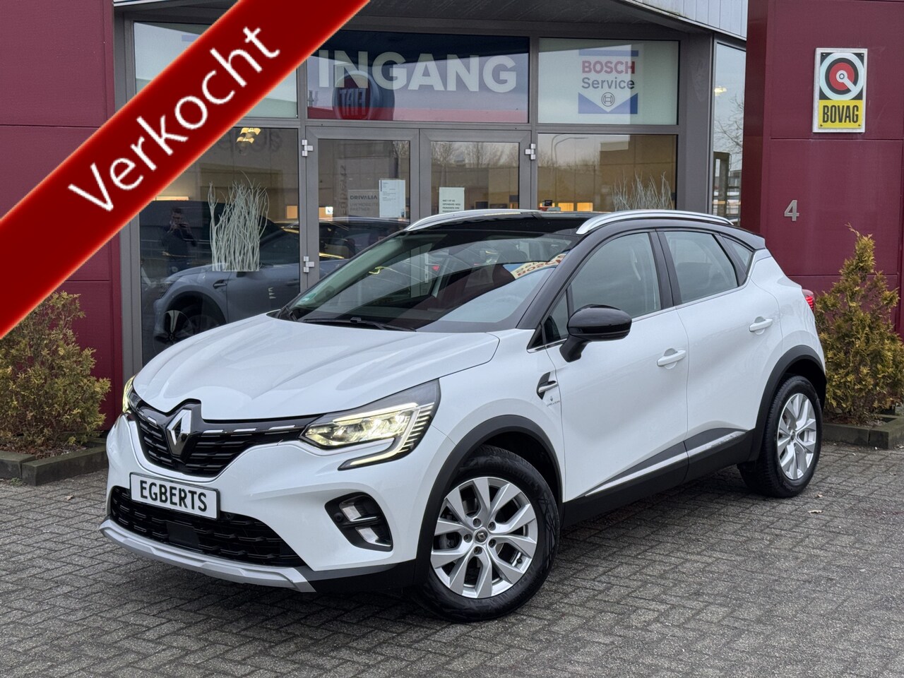 Renault Captur - 1.3 TCe 140 Intens | Trekhaak | Camera | Stoelverwarming - AutoWereld.nl