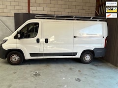 Peugeot Boxer - 330 2.2 HDI L2H1 XT