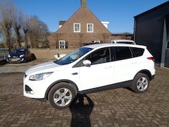 Ford Kuga - 1.5 Trend Edition Airco, navigatie, pdc, LM velgen