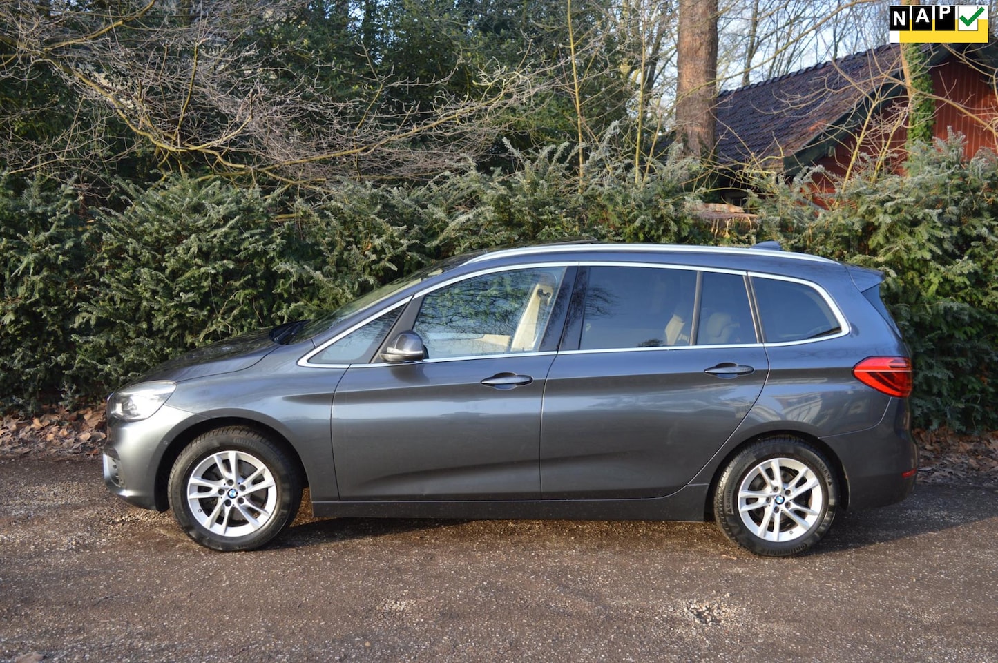 BMW 2-serie Gran Tourer - 218i Centennial High Exe 7p. pano/org NL/NAP/head-up - AutoWereld.nl