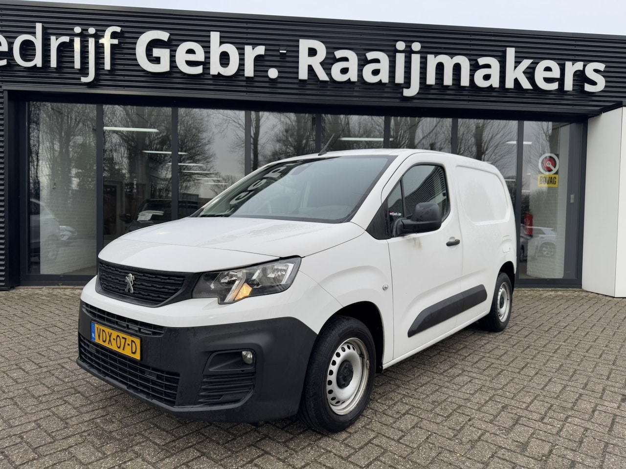 Peugeot Partner - 1.6 BlueHDI Pro*EXPORT*Navi*Airco* - AutoWereld.nl