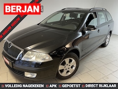 Skoda Octavia Combi - 1.8 TSI Ambiente AIRCO ELEK RAMEN CENT VERG VELGEN SCHERM STATION NWE APK INRUIL MOG LEUKE