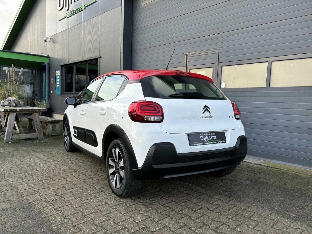 Citroën C3 - 1.2 Shine 83 PK Airco/ AppleCarPlay/ AndroidAuto/ Cruise Control!