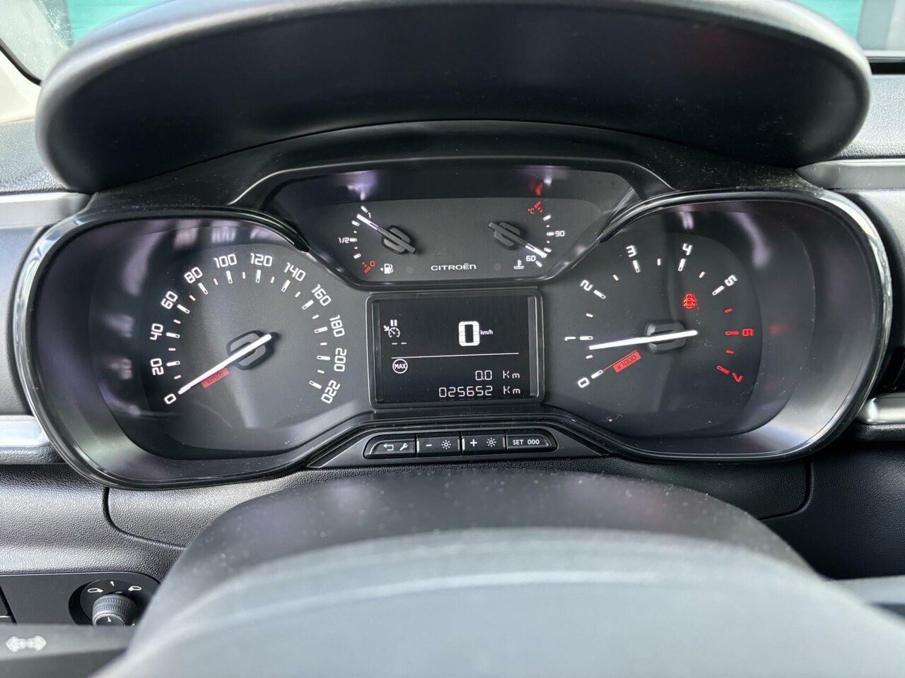 Citroën C3 - 1.2 Shine 83 PK Airco/ AppleCarPlay/ AndroidAuto/ Cruise Control!