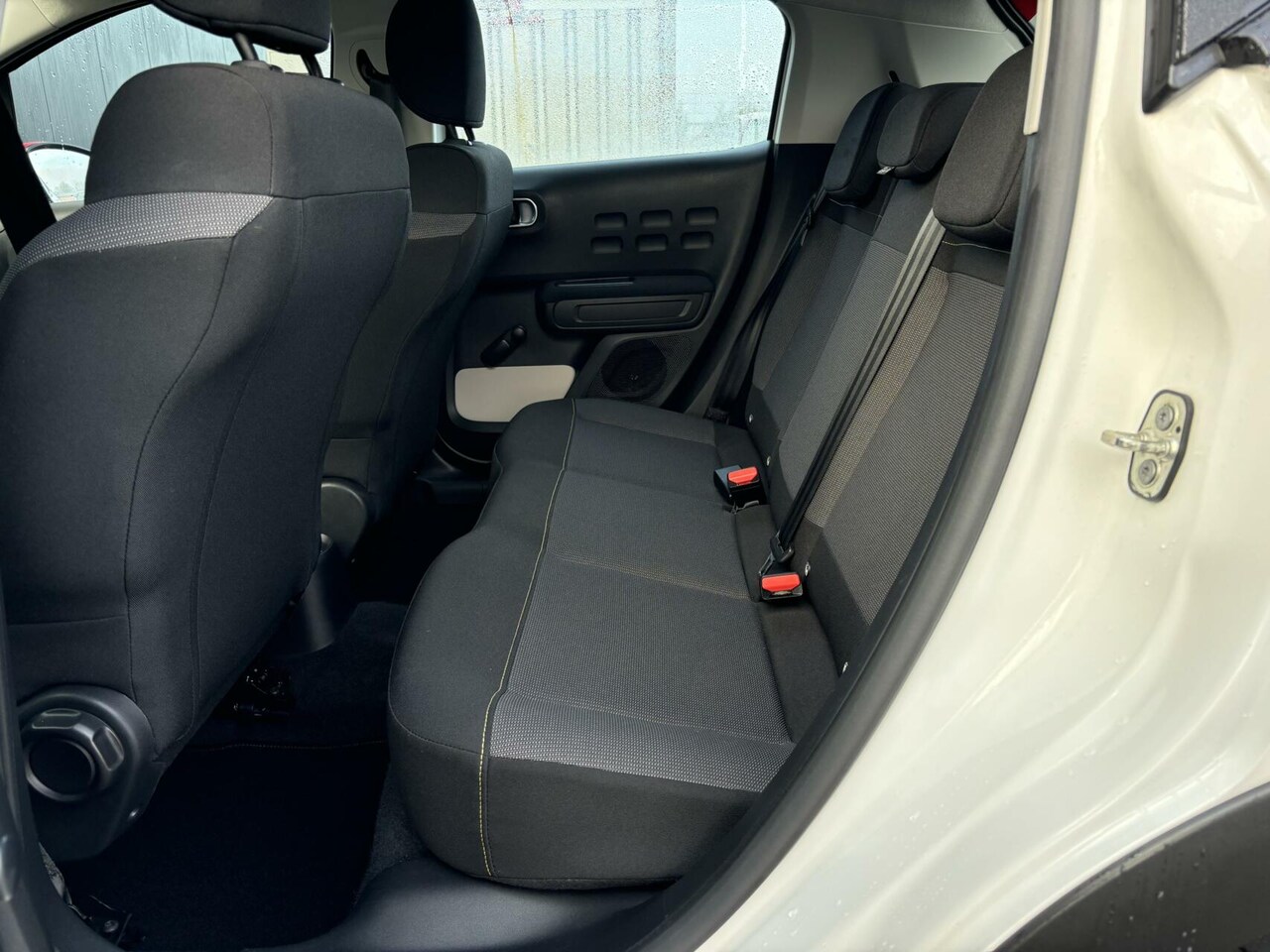 Citroën C3 - 1.2 Shine 83 PK Airco/ AppleCarPlay/ AndroidAuto/ Cruise Control!