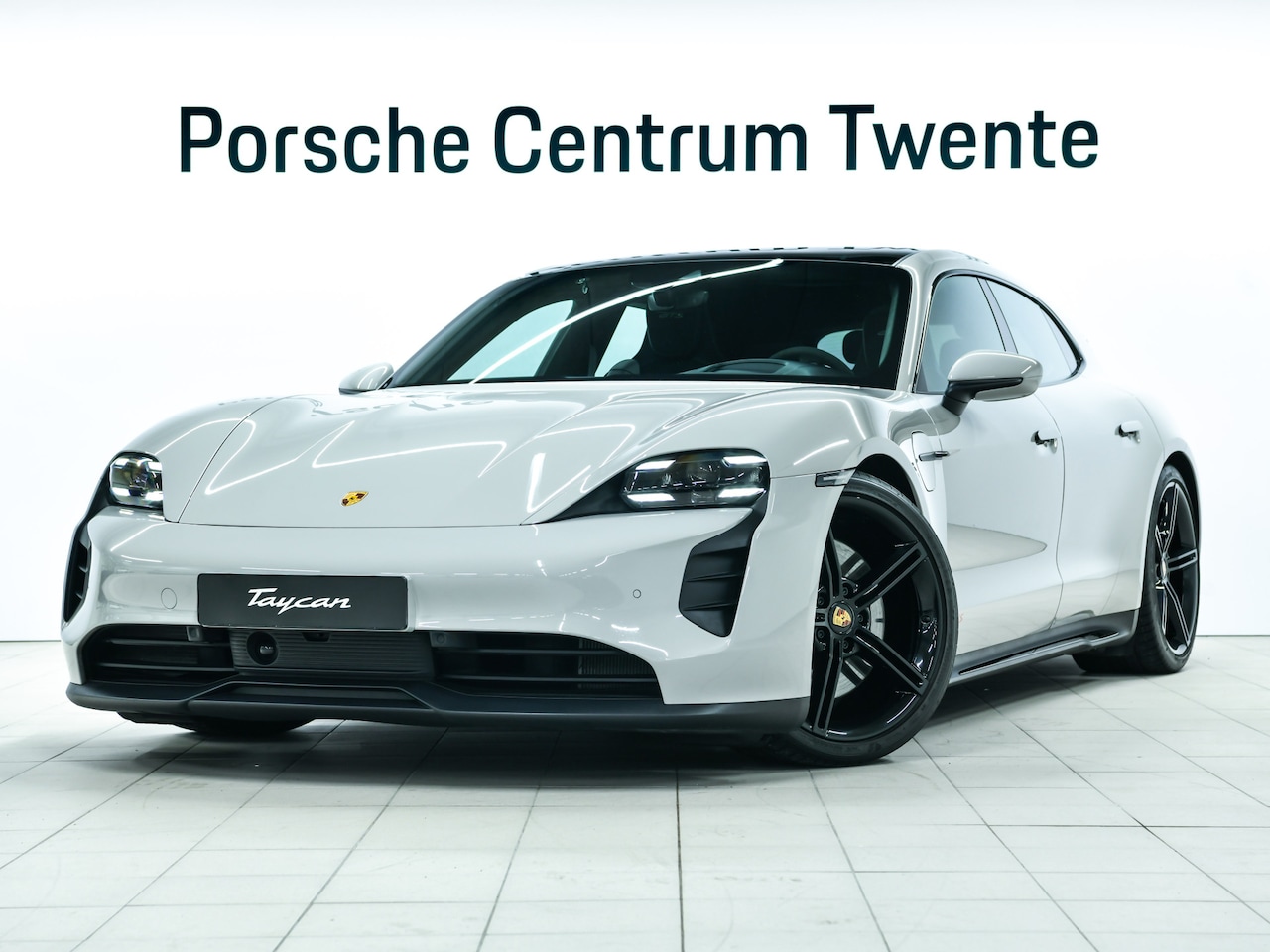 Porsche Taycan Sport Turismo - GTS Performance-Accu Plus - AutoWereld.nl