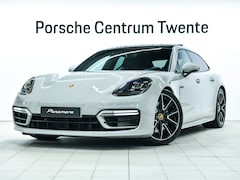 Porsche Panamera Sport Turismo - 4 E-Hybrid