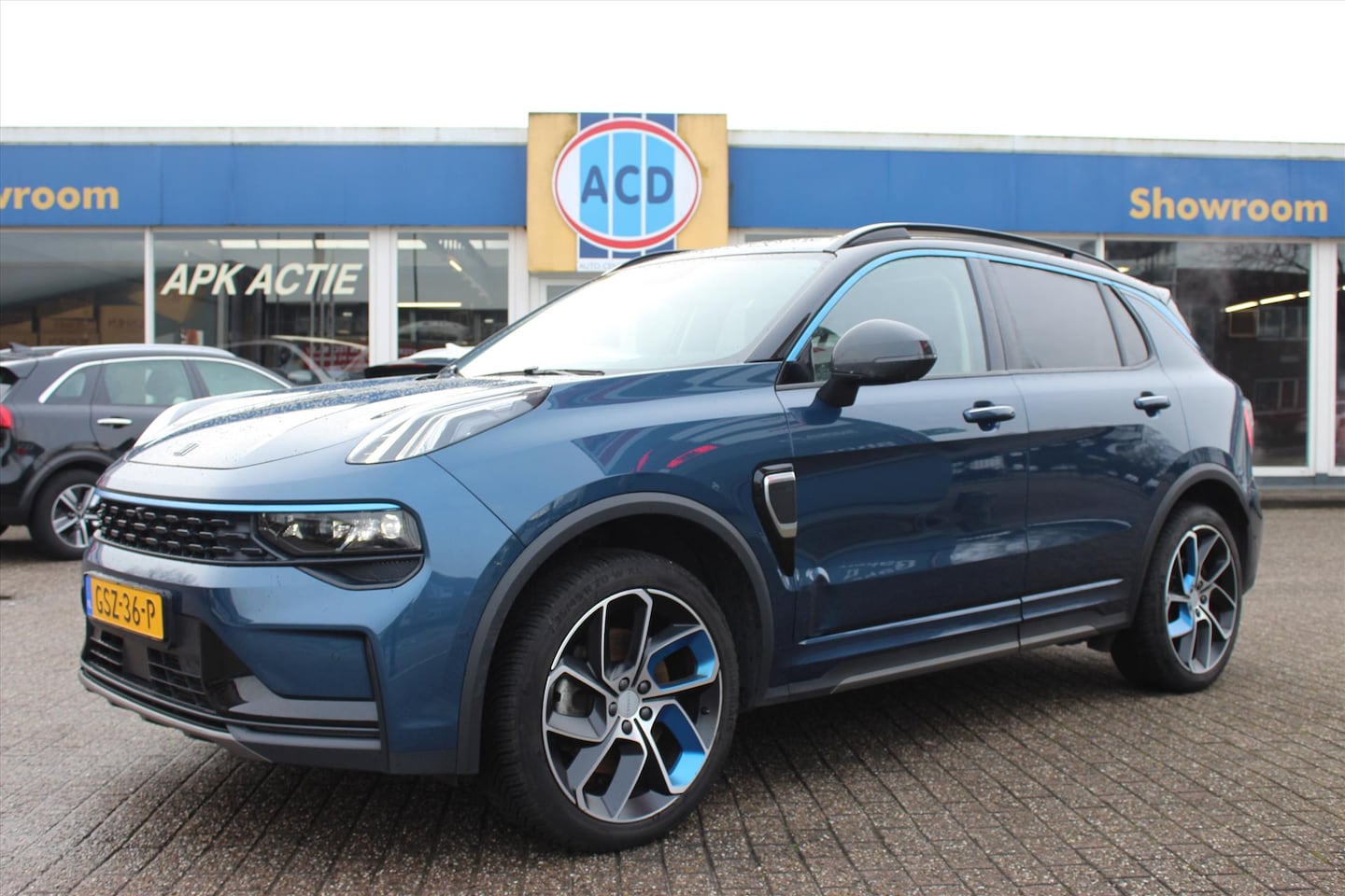 Lynk & Co 01 - 1.5 261pk PHEV 7DCTH Hybrid | PanoramaDak | 360° Camera | AppleCarplay | - AutoWereld.nl