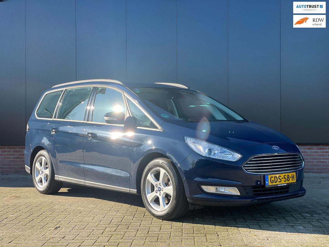 Ford Galaxy - 1.5 Titanium 7 Persoons - AutoWereld.nl