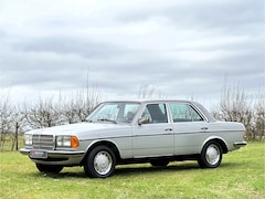 Mercedes-Benz 200-280 (W123) - 280 W123 - Mint - 86.000 km