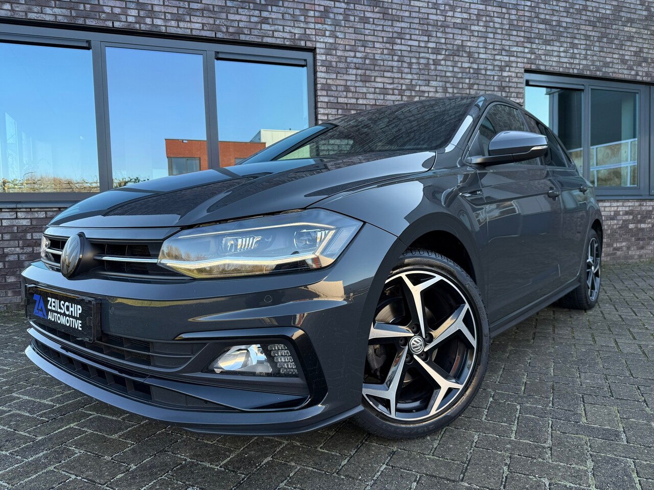 Volkswagen Polo - 1.0 TSI Highline 3X R-line|Pano|ACC|Camera|Virtual| - AutoWereld.nl