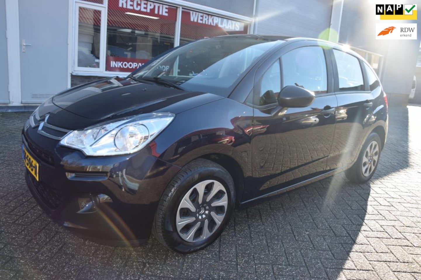 Citroën C3 - 1.0 PureTech Attraction nette c3 airco,elec.pakket,onderhoudsboekje - AutoWereld.nl