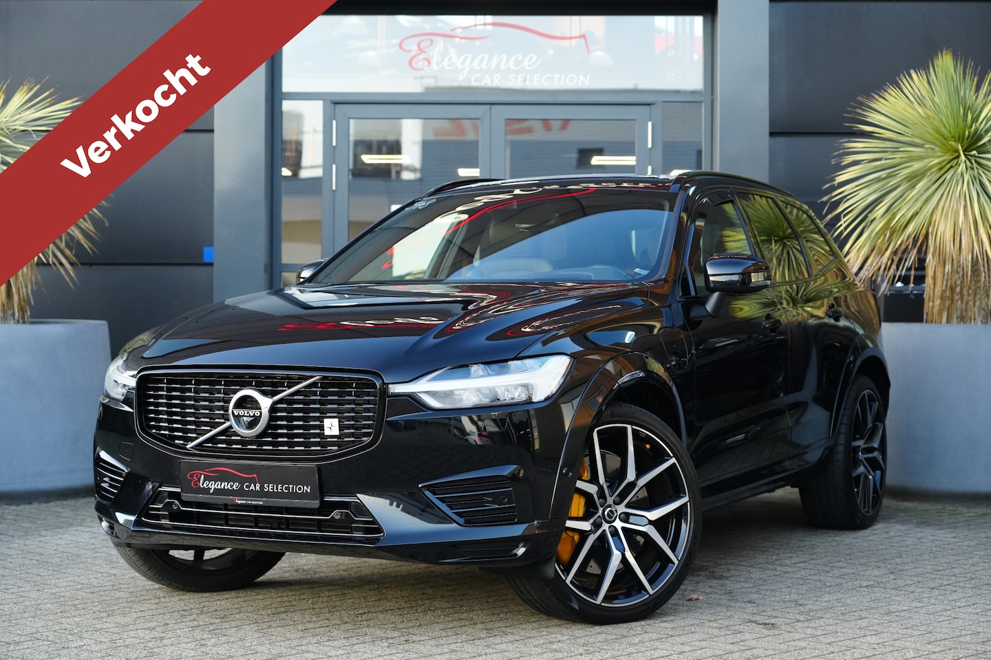 Volvo XC60 - 2.0 T8 AWD Polestar Engineered 405pk Panoramadak/Stoelverwarming/360camera - AutoWereld.nl