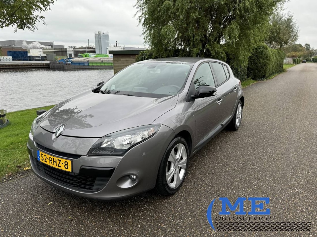 Renault Mégane - 2.0 Parisienne|Automaat|navi|pdc| - AutoWereld.nl