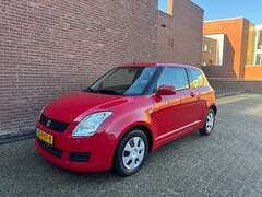 Suzuki Swift - 1.3 Comfort 2010-NAP-Zomer/winter set