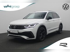 Volkswagen Tiguan - 1.4 TSI 245PK DSG eHybrid R-Line Business | Trekhaak | Camera | Navi | Stoelverwarming | A