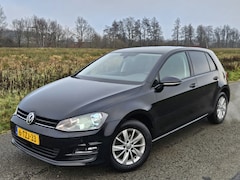 Volkswagen Golf - 1.2 TSI Highline