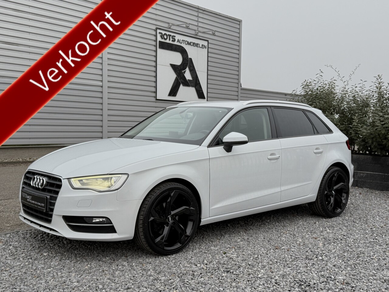 Audi A3 Sportback - 1.4 TFSI Ambition Navi|Xenon|Cruis|PDC Wit! - AutoWereld.nl