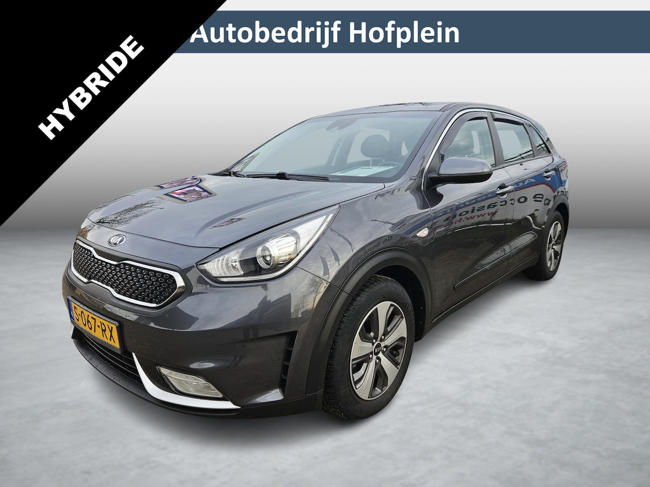 Kia Niro - 1.6 GDi Hybrid BusinessLine Airco-Ecc | Bluetooth | LM-Velgen | El Ramen | Metallic | Trek - AutoWereld.nl