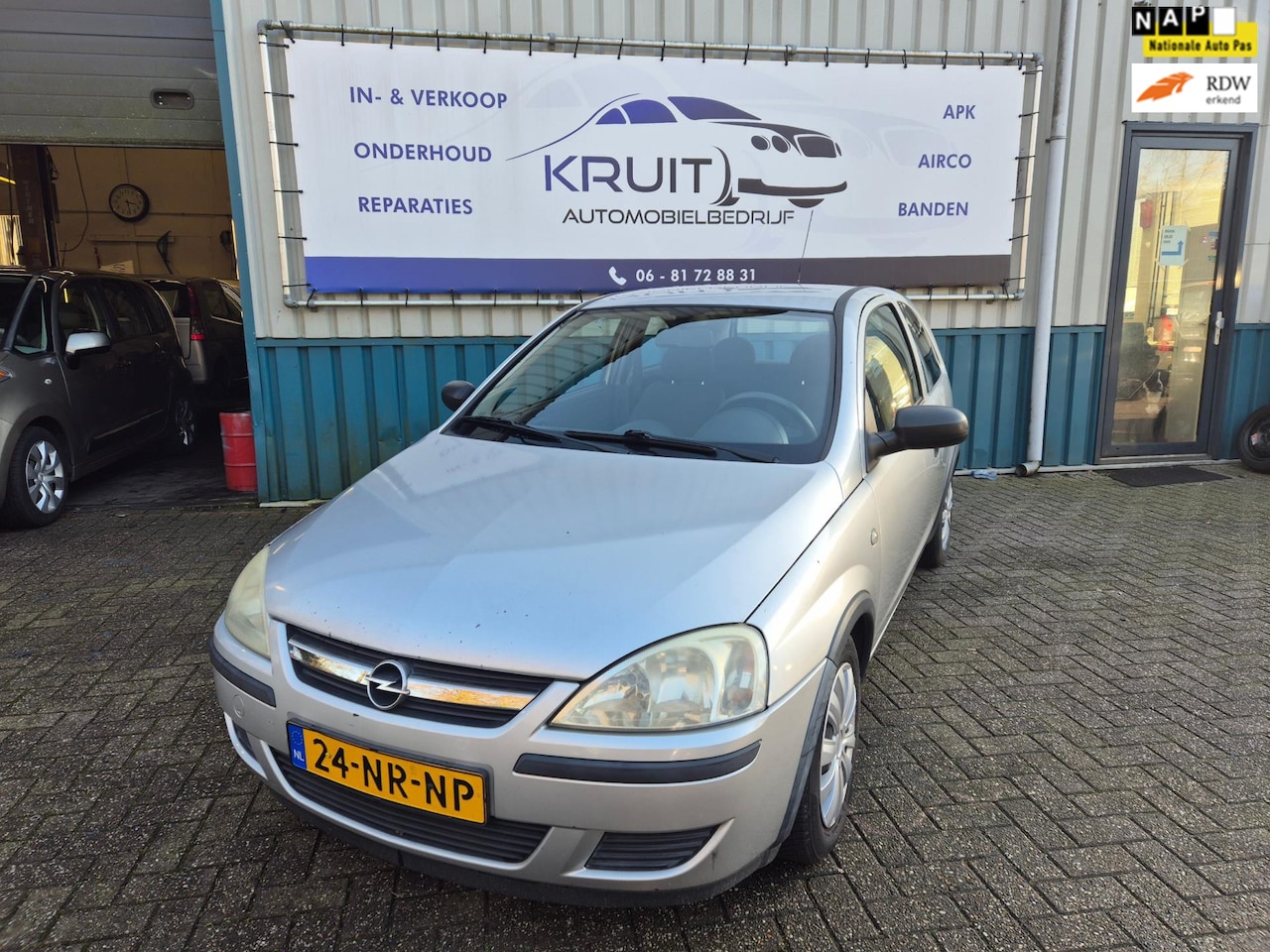 Opel Corsa - 1.0-12V Essentia APK 10-2025! - AutoWereld.nl