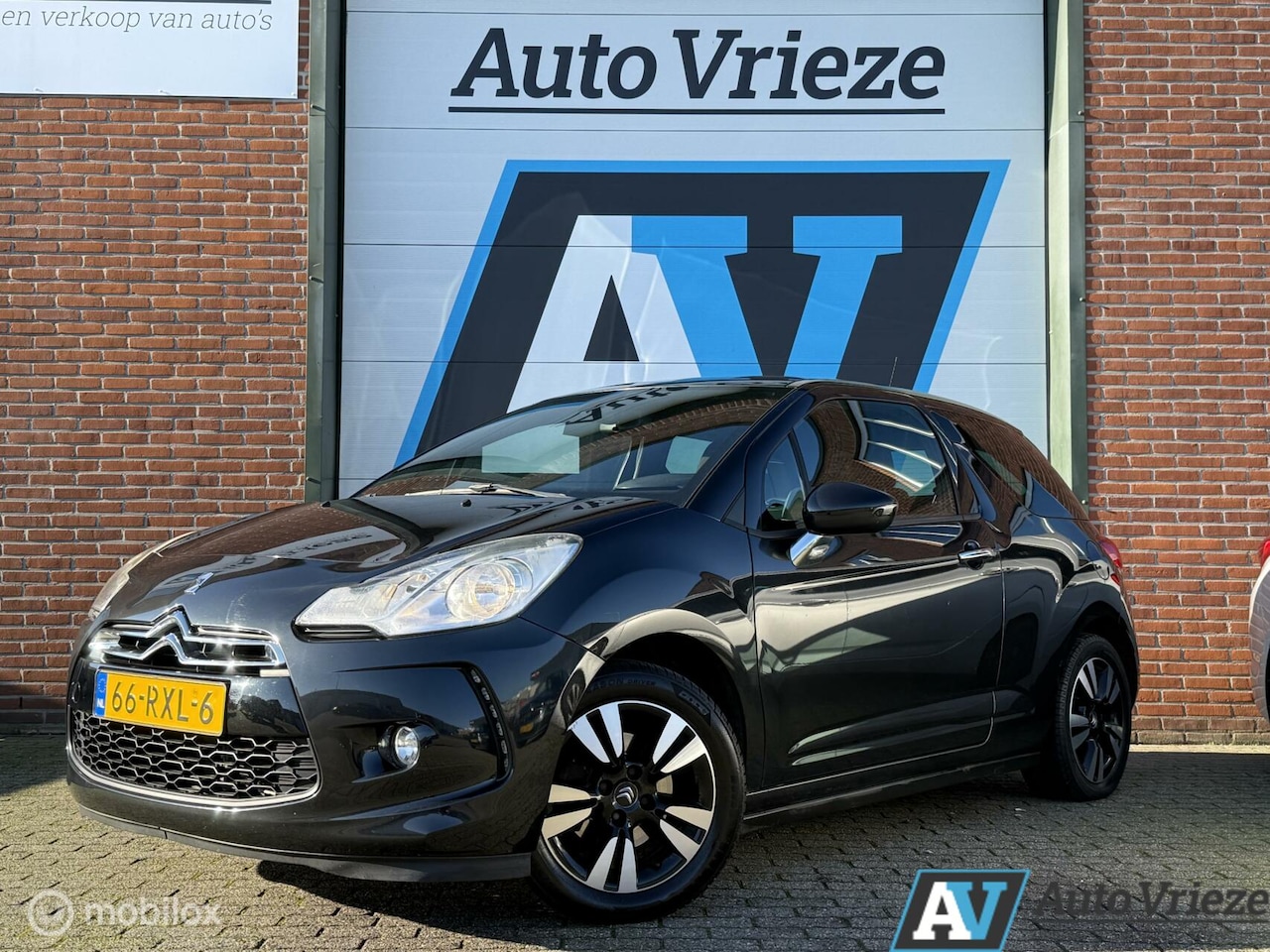 Citroën DS3 - 1.6 VTi So Chic in Black, Goed onderhouden! - AutoWereld.nl