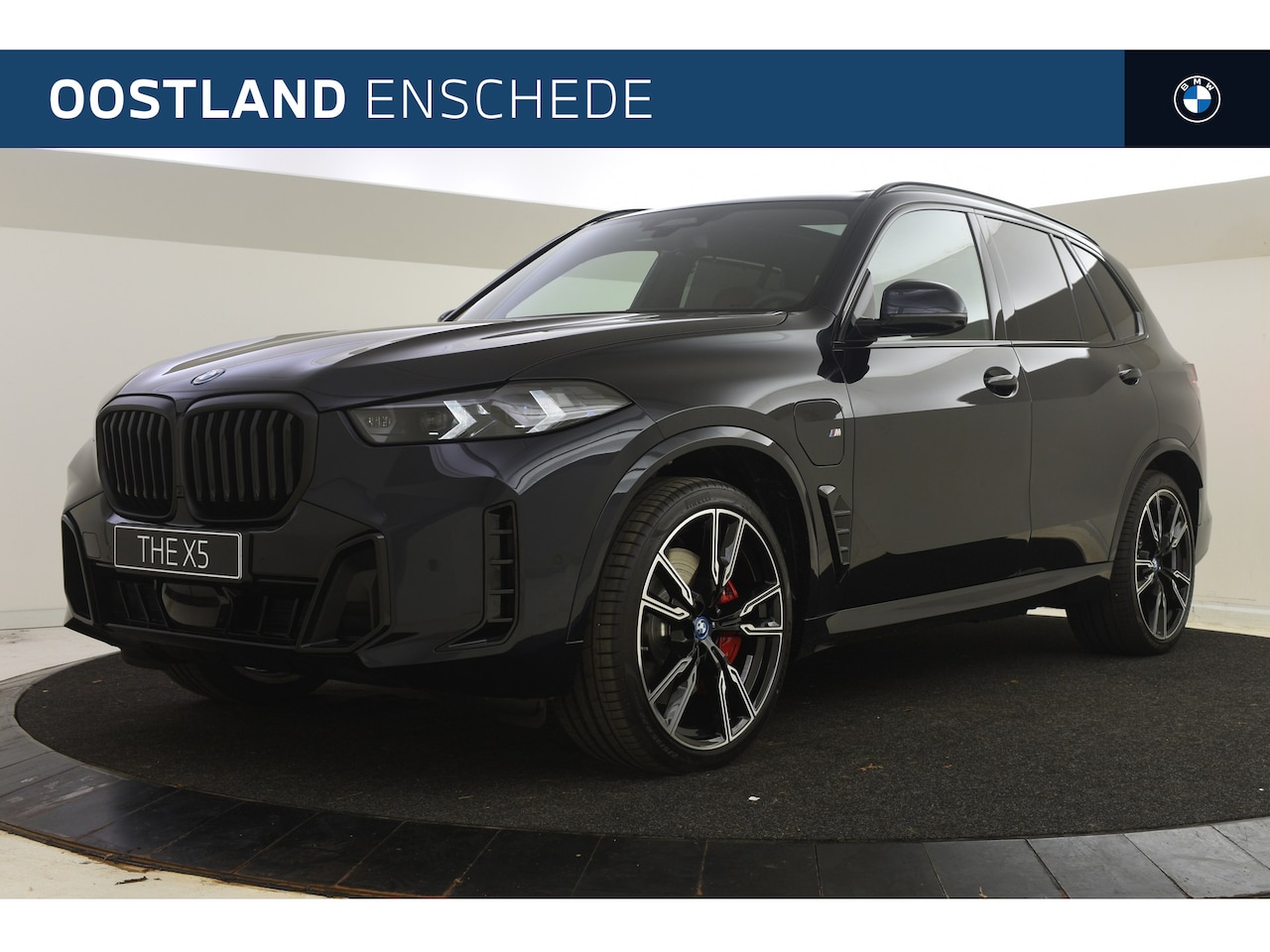 BMW X5 - xDrive50e High Executive M Sport Automaat / Panoramadak Sky Lounge / Trekhaak / Parking As - AutoWereld.nl