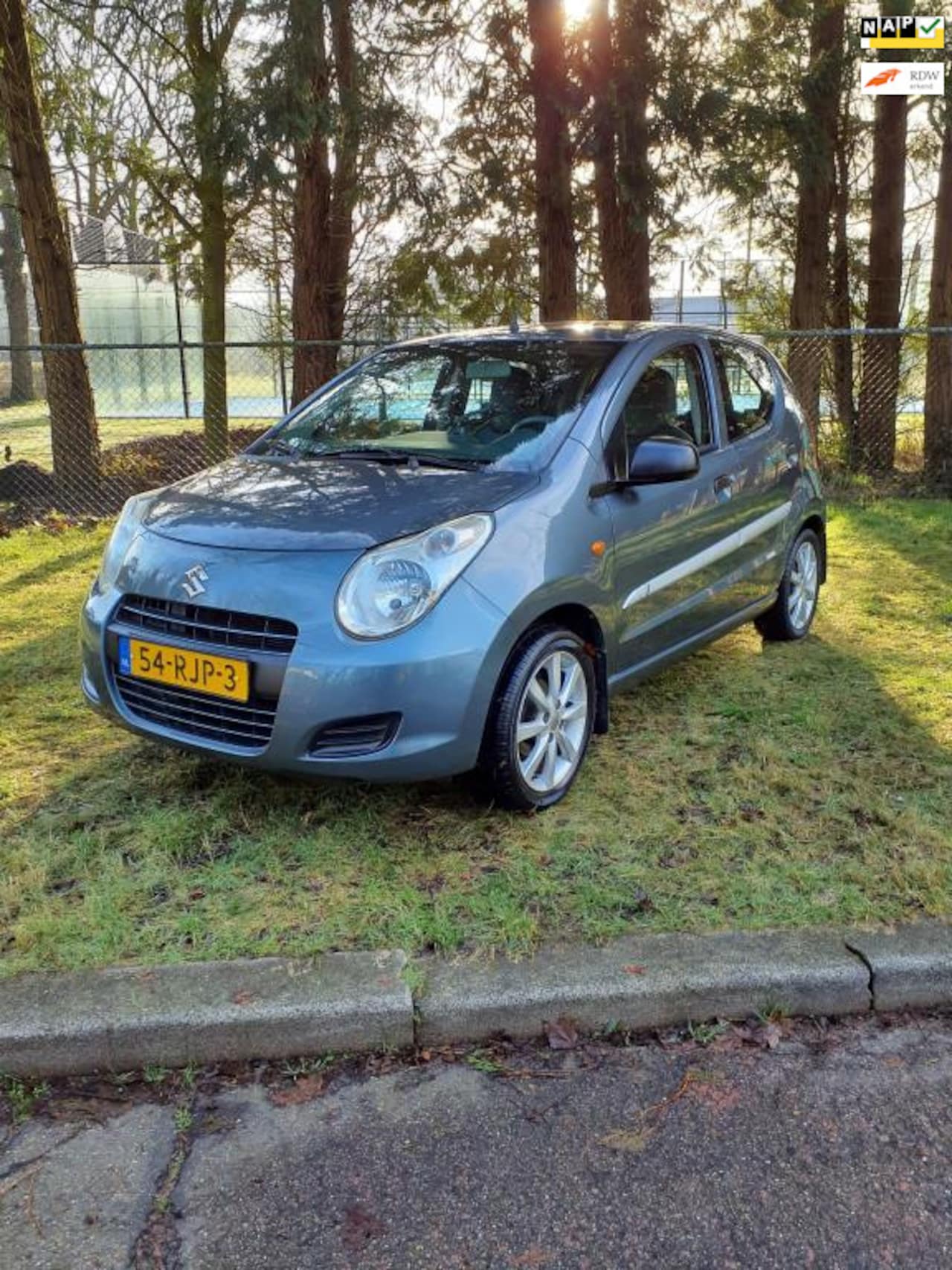 Suzuki Alto - 1.0 Silver-line Airco 125.000 N.a.p parkeersensoren - AutoWereld.nl