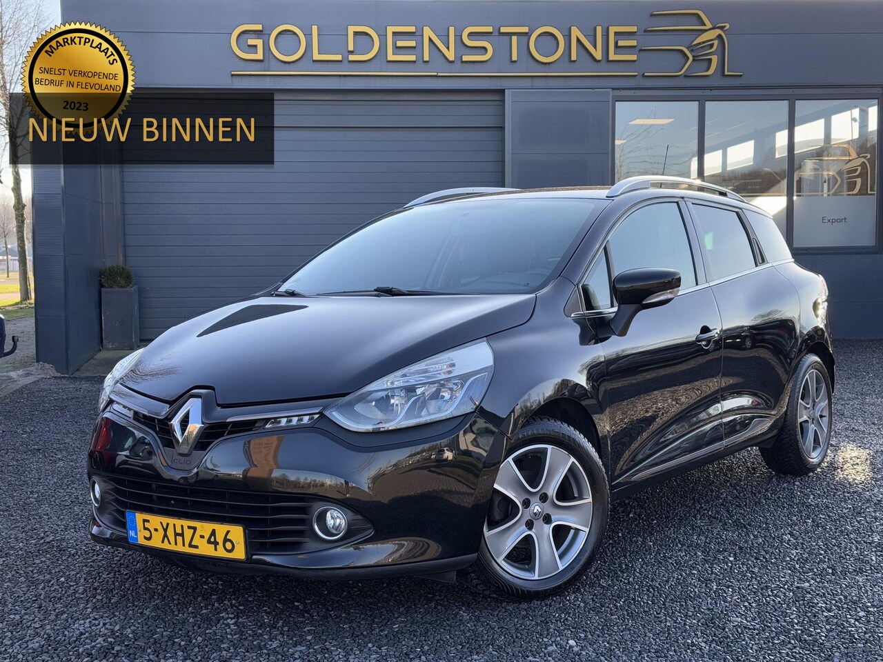 Renault Clio Estate - 1.5 dCi ECO Night&Day Navi,Airco,Cruise,PDC,Trekhaak,N.A.P,APK tot 01-2026 - AutoWereld.nl