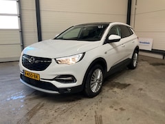 Opel Grandland X - 1.2 TURBO 130PK INNOVATION AUTOMAAT / NAVI / CLIMA / LED / PDC / AGR / 18" LMV / CAMERA /