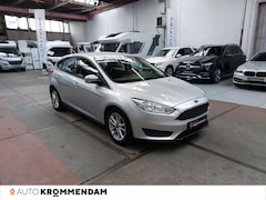 Ford Focus - 1.0 Trend Navigatie