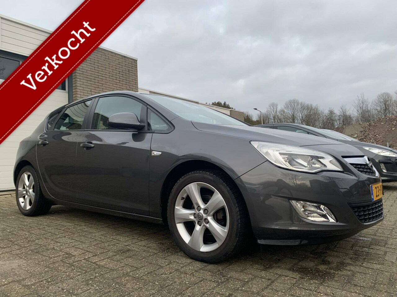 Opel Astra - 1.4 Turbo Edition NAP Airco Trekhaak Cruise control LM velgen - AutoWereld.nl