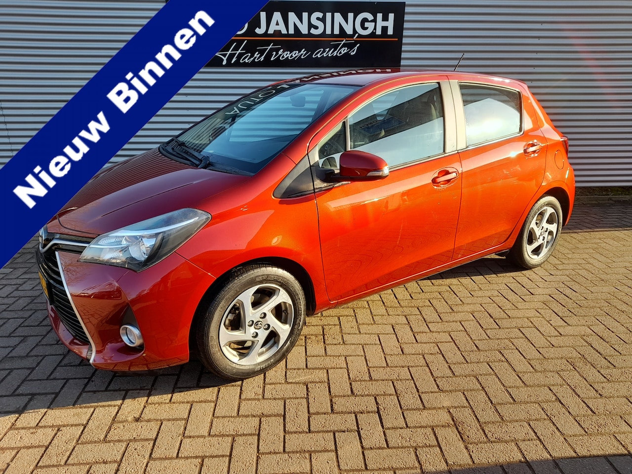 Toyota Yaris - 1.5 Full Hybrid Aspiration met 39.577 km!!!! | Clima | Navigatie | Camera | LM Velgen | Na - AutoWereld.nl