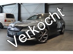 Skoda Superb Combi - 1.4 TSI iV Sportline navi keyless camera led pdc 19 inch 218 pk