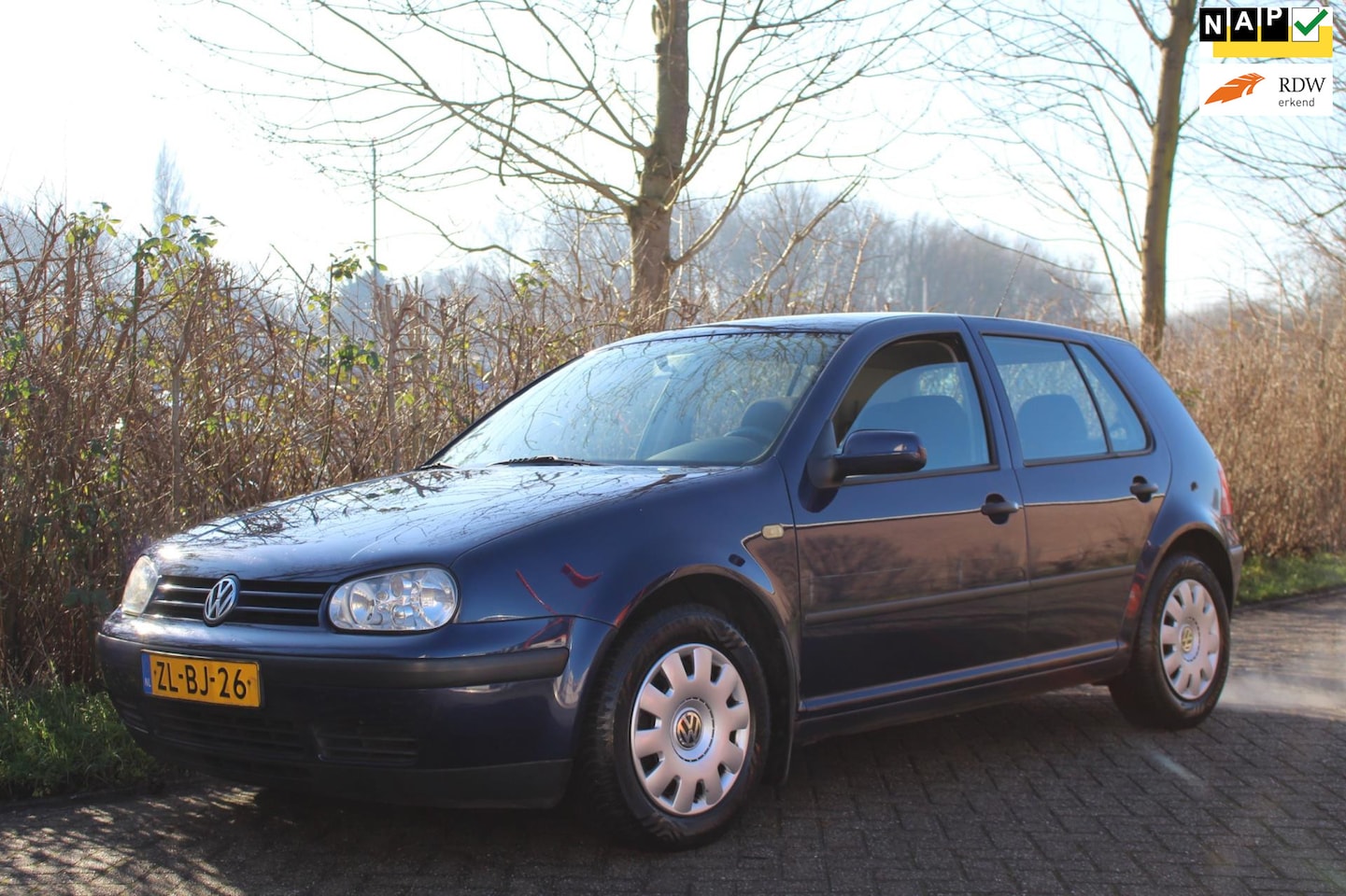 Volkswagen Golf - 1.6 Trendline 1.6 Trendline - AutoWereld.nl