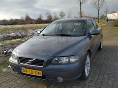 Volvo S60 - 2.4