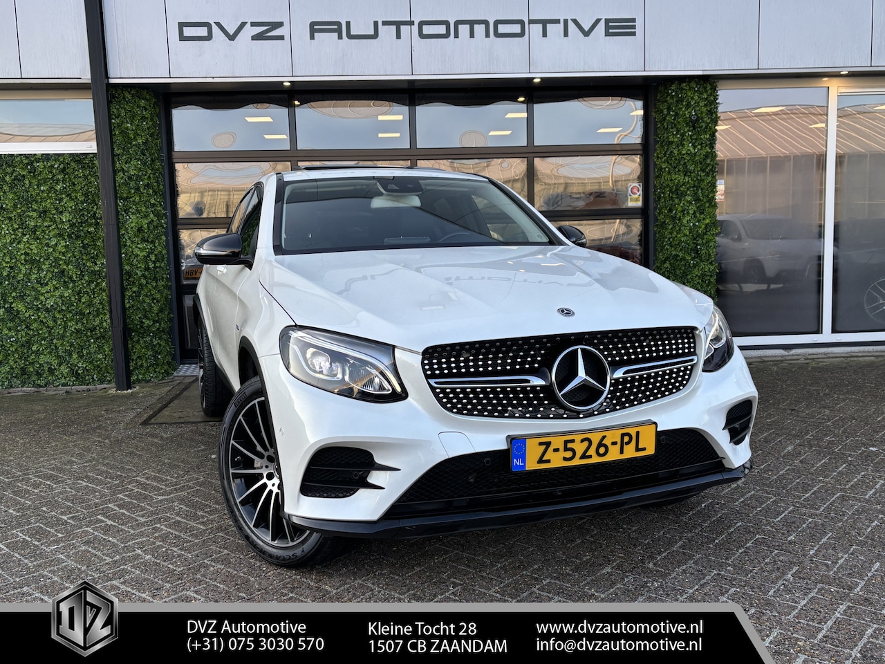 Mercedes-Benz GLC-klasse Coupé - 350e 4MATIC AMG Night | Carplay | Camera | Trekhaak - AutoWereld.nl