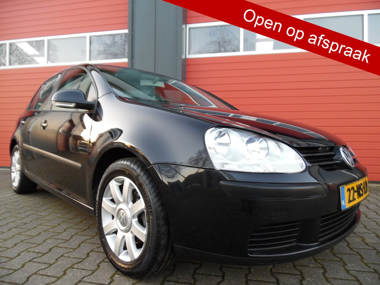 Volkswagen Golf - 1.4 FSI Trendline 1.4 FSI Trendline,5Drs,Airco,Cruise,Trekhaak! - AutoWereld.nl