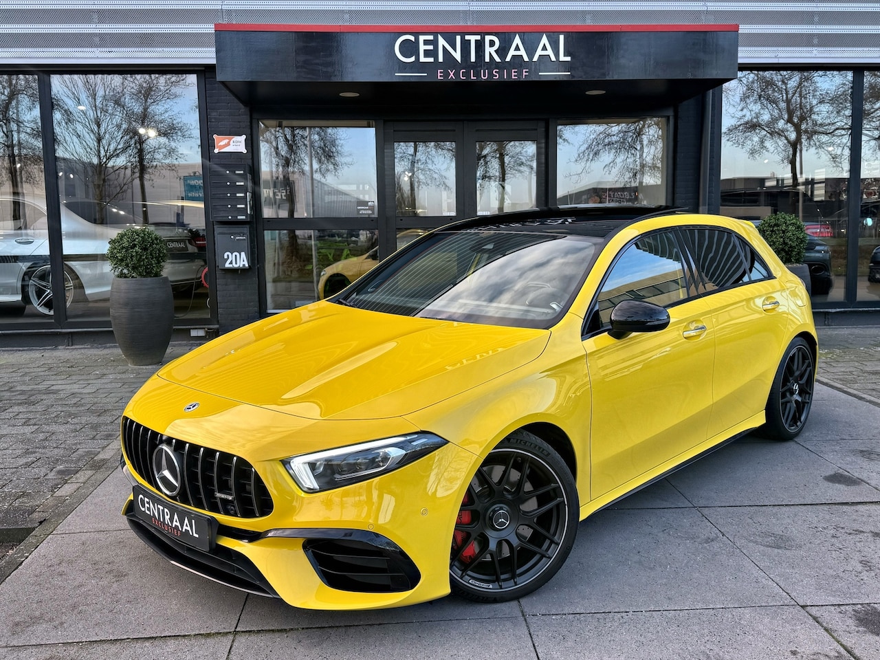 Mercedes-Benz A-klasse - AMG 45 S 4MATIC+ 421PK|Pano|Recaro|Burmester|Memory|Camera|ACC|Keyless|Ambient Light|Leder - AutoWereld.nl