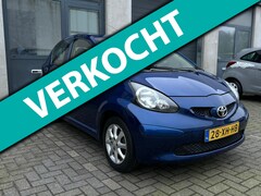 Toyota Aygo - 1.0-12V+ 5DR|Airco|Toerenteller|Cruise Controle|Nieuwe APK| Nieuwe koppeling