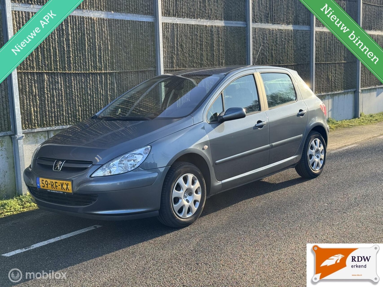 Peugeot 307 - 1.4-16V XS Premium NAP/1E EIGENAAR/DEALERONDERHOUDEN - AutoWereld.nl