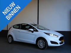 Ford Fiesta - 1.0 Style Essential NAVI/AIRCO/BLUETOOTH